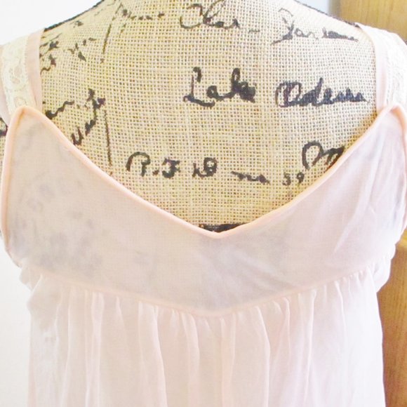 Vintage Kayser Women's Chiffon Short Negligee Nightgown, Peach, Cream Lace, P - Picture 7 of 12